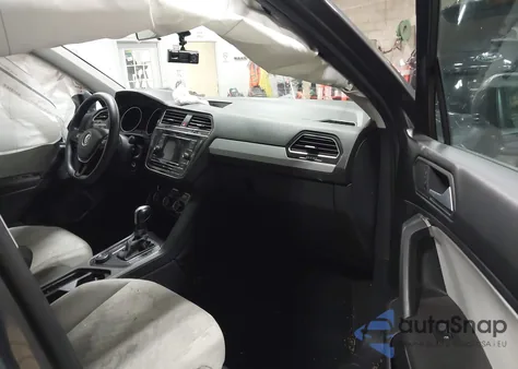 2019 Volkswagen Tiguan 2.0T S z USA, uszkodzony, nr VIN 3VV0B7AX5KM047525